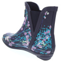 2020 Nouveau design de mode en gros en gros Boots logo de pluie Bottes de pluie en caoutchouc naturel Eva Rain Boots pour les femmes